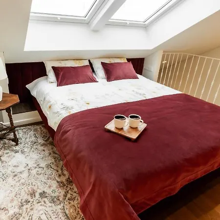 Loft 27 Apartment
